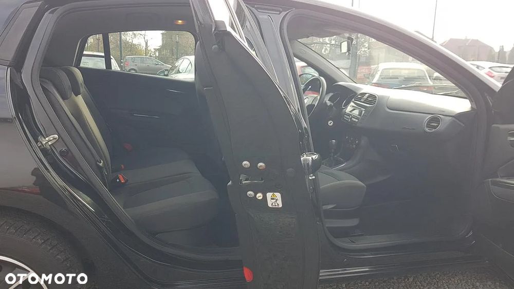 Fiat Bravo 1.4 T-Jet 16V Dynamic - 22