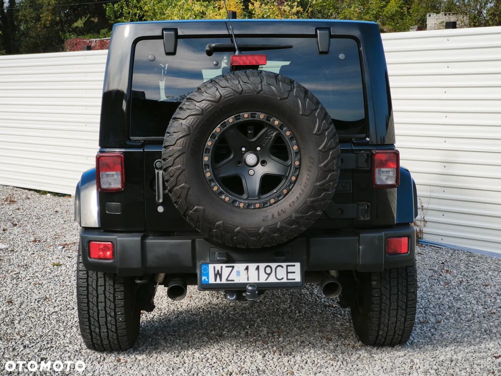 Jeep Wrangler 3.6 Unlim Sahara - 20