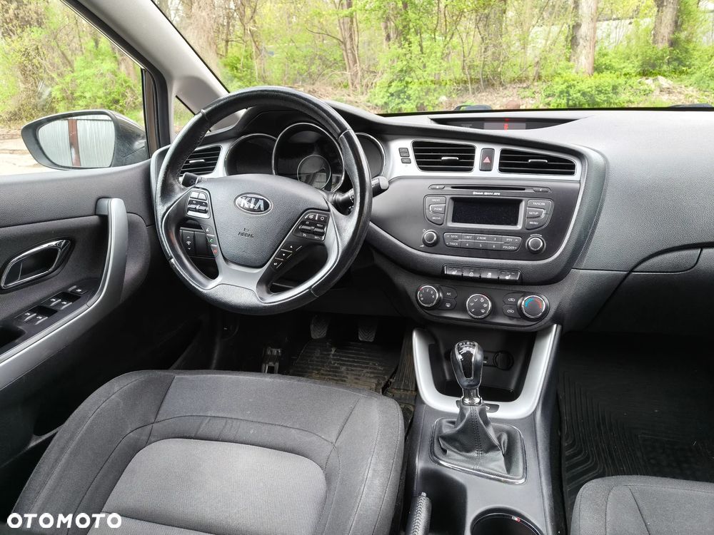 Kia Ceed - 23