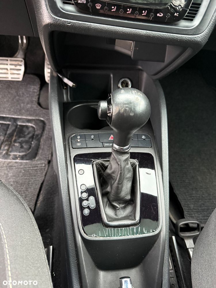 Seat Ibiza SC 1.4 TSI DSG Cupra - 19