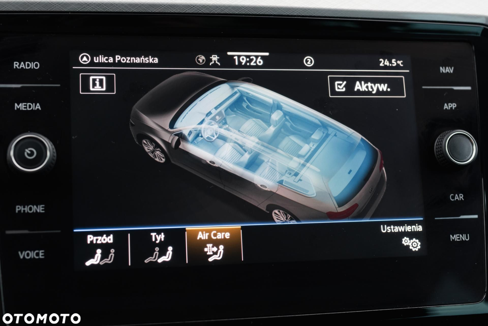 Volkswagen Passat - 21