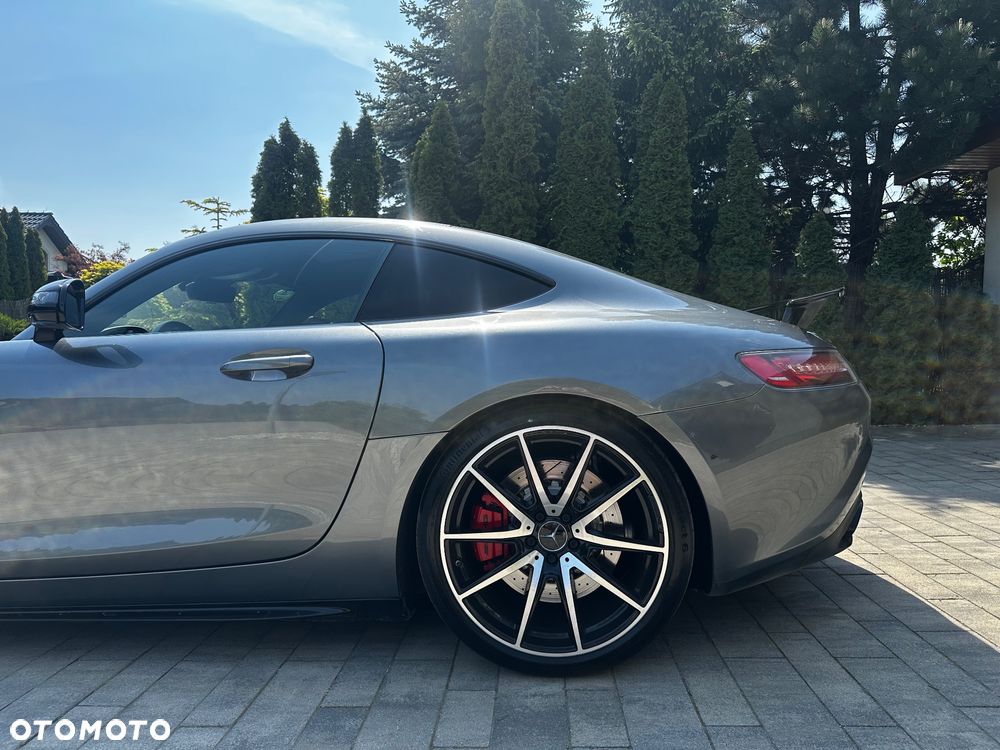 Mercedes-Benz AMG GT S - 4