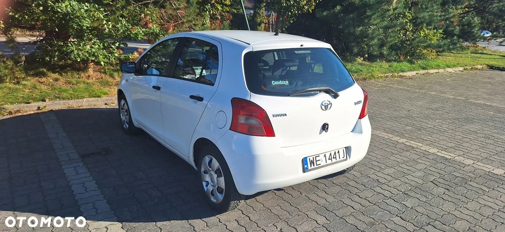 Toyota Yaris 2006 photo 4