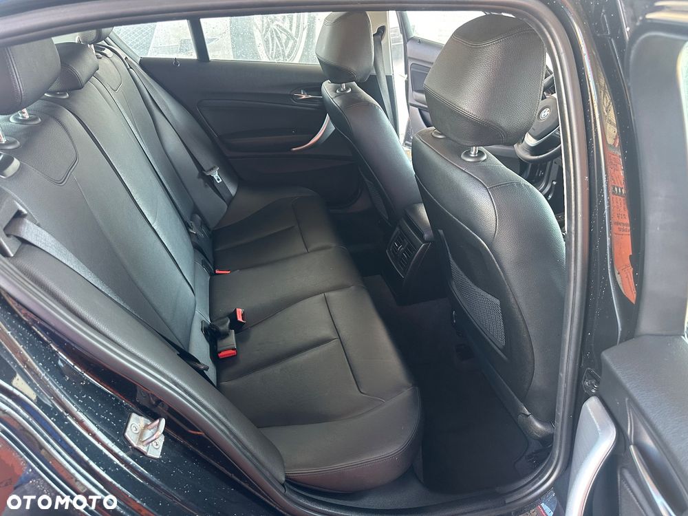 BMW Seria 1 114i Sport Line - 5