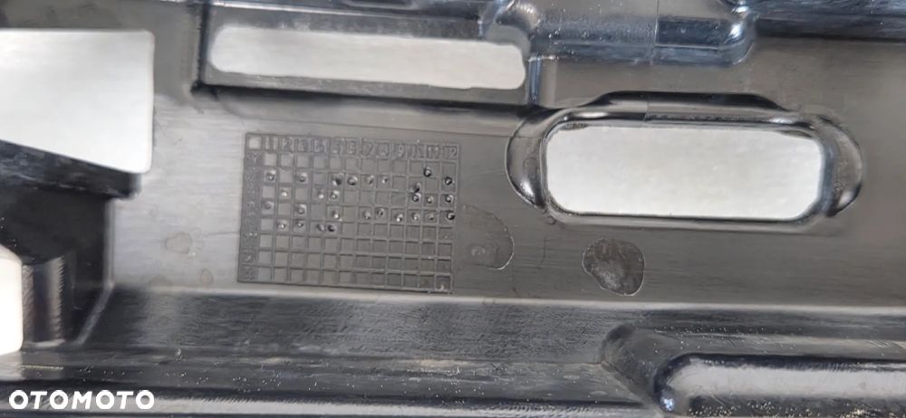 GRILL MERCEDES E-KLASA W214 AMG 21- A2148889100 / A2148806502 / A2149066900 - 10