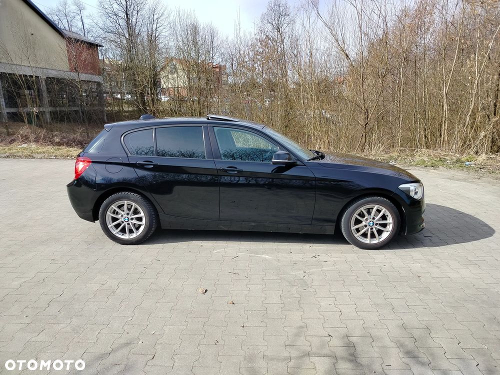 BMW Seria 1 116i - 4