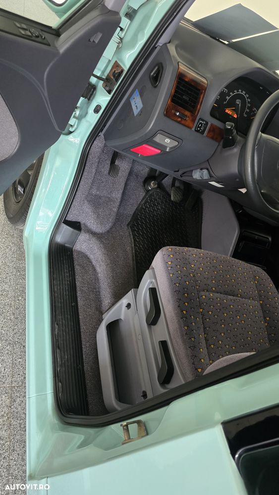 Mercedes-Benz Vito - 21