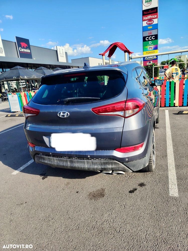 Hyundai Tucson 2.0 CRDI 4WD Automatik Style - 3
