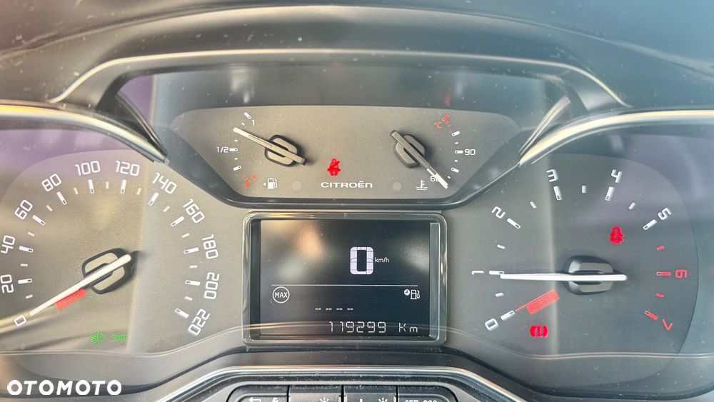 Citroën C3 1.2 PureTech Shine S&S - 9