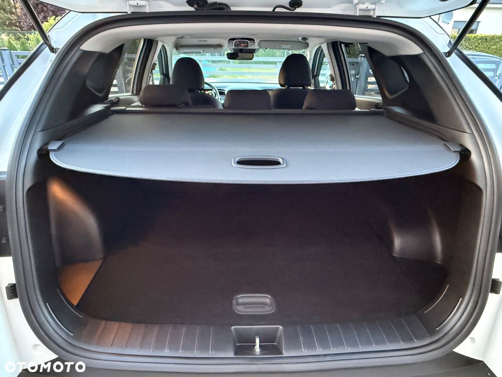 Hyundai Tucson 1.6 T-GDi 48V-Hybrid 2WD DCT Edition 30+ - 28
