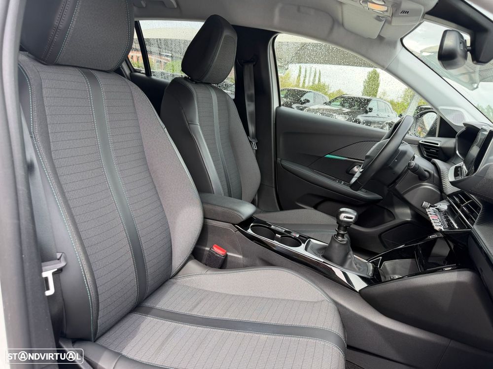 Peugeot 208 1.2 PureTech Allure - 11