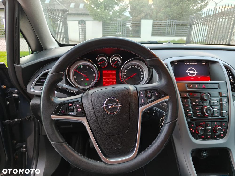 Opel Astra 1.7 CDTI ecoFLEX - 8