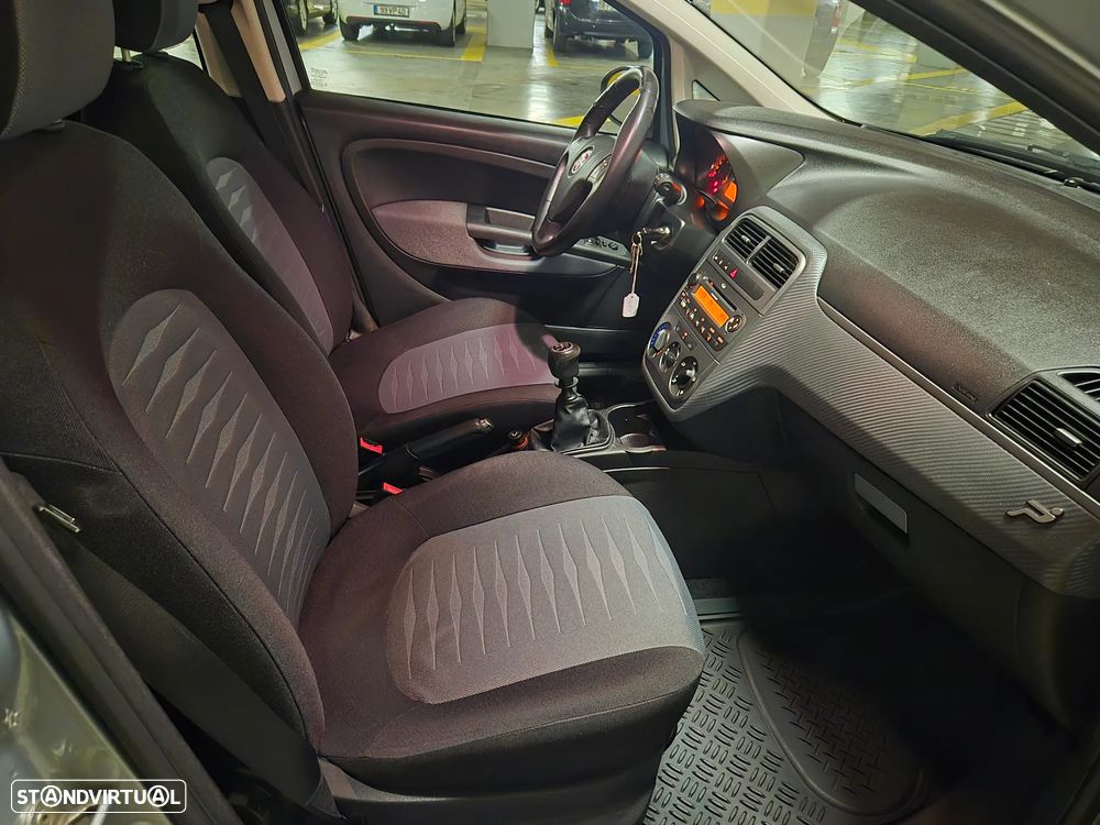 Fiat Grande Punto 1.2 Active - 31