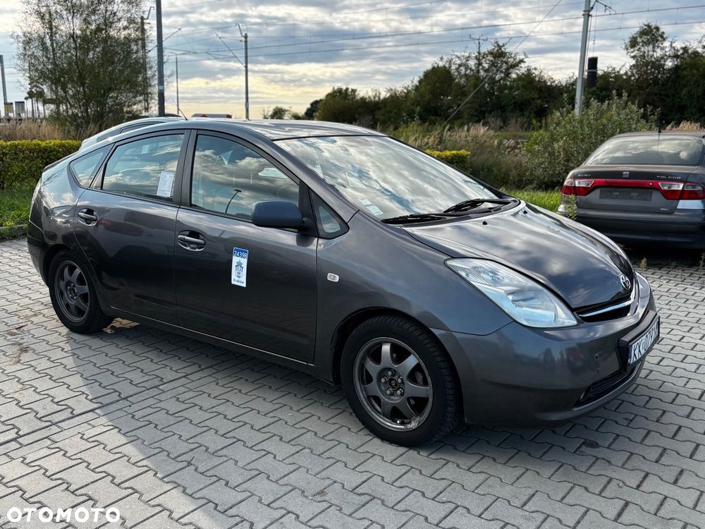 Toyota Prius 1.5 VVT-i Sol (nav) - 5
