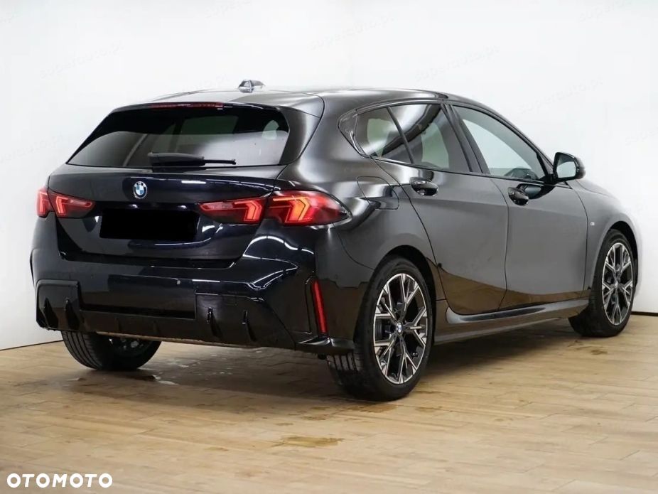 BMW Seria 1 120 mHEV - 5