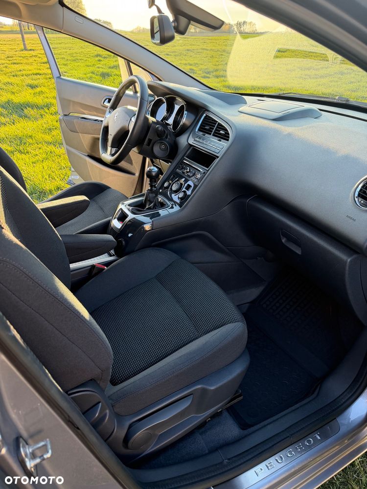 Peugeot 5008 HDI 150 Allure - 8