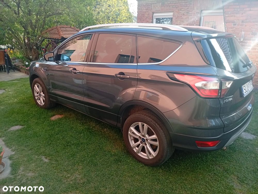 Ford Kuga 1.5 EcoBoost 2x4 Cool & Connect - 9