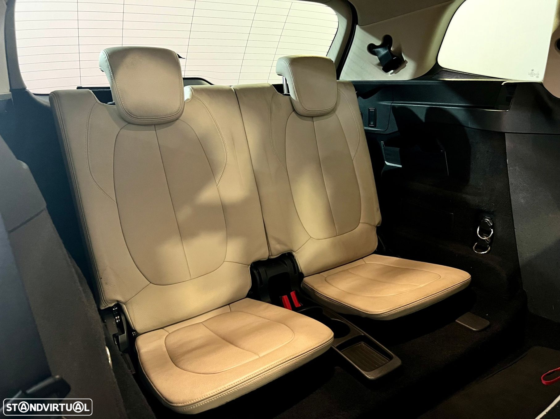 BMW 216 Gran Tourer d 7L Line Luxury - 21