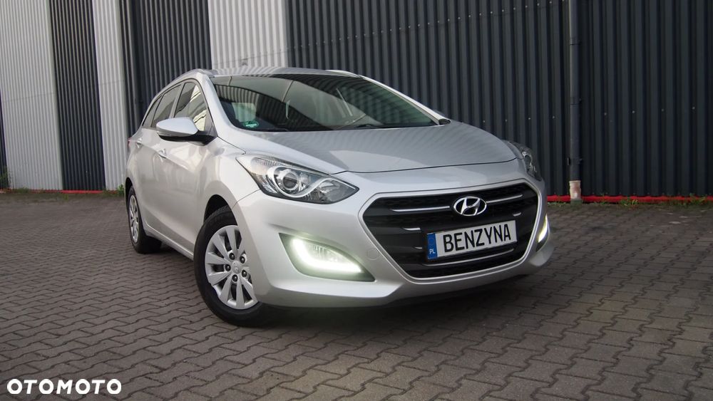Hyundai i30 1.4 Family - 18