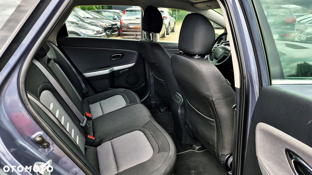 Kia Ceed 1.6 GDI Platinum Edition - 34