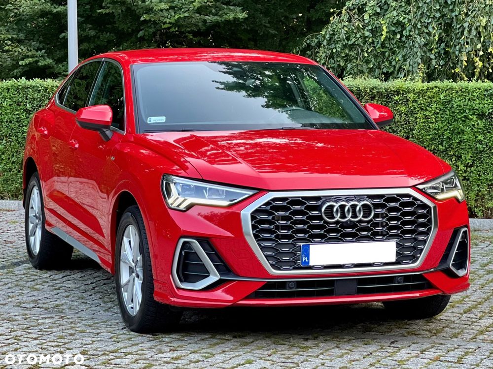 Audi Q3 Sportback - 9