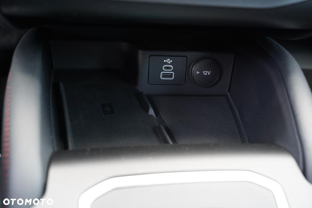 Ford Focus 1.0 EcoBoost mHEV ST-Line X - 16