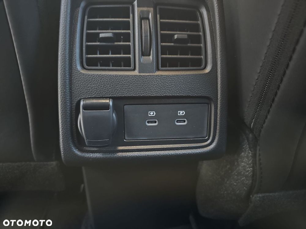 Renault Symbioz 1.8 E-Tech Full Hybrid 160 Techno - 32