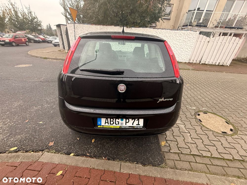 Fiat Grande Punto 1.4 8V Active - 18