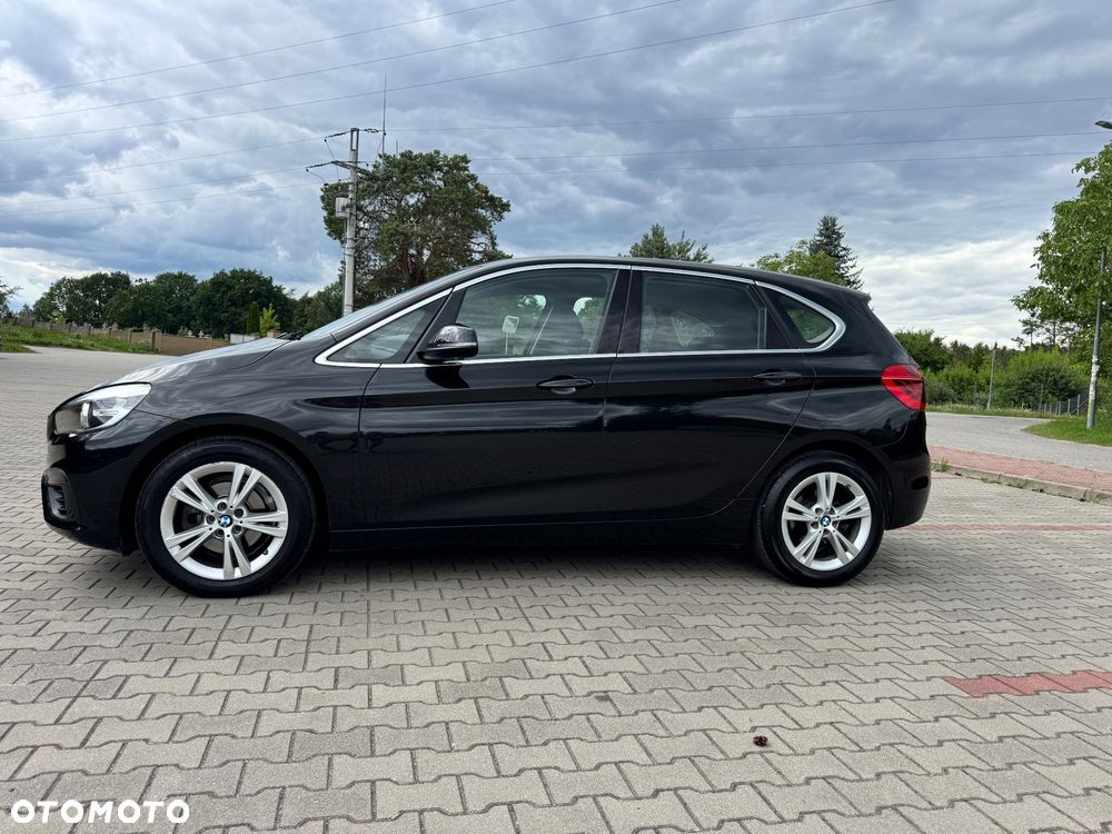 BMW Seria 2 218d Sport-Aut - 10