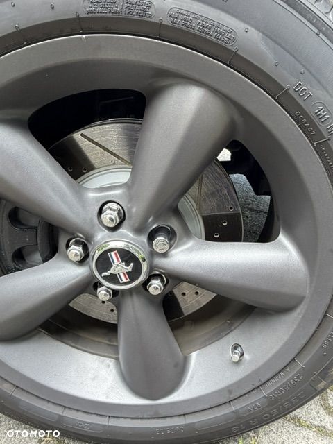 Ford Mustang 4.6 V8 GT - 25