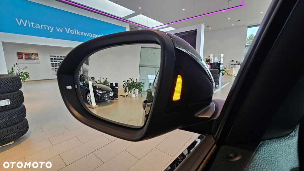 Volkswagen T-Cross - 24