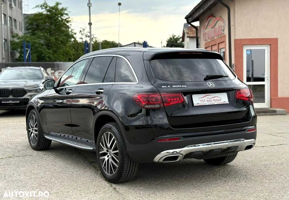 Mercedes-Benz GLC - 7