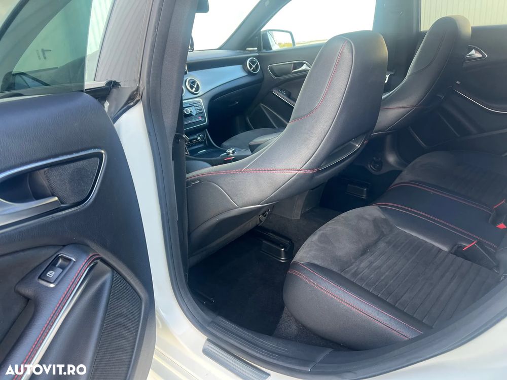 Mercedes-Benz CLA 220 CDI Aut. - 27