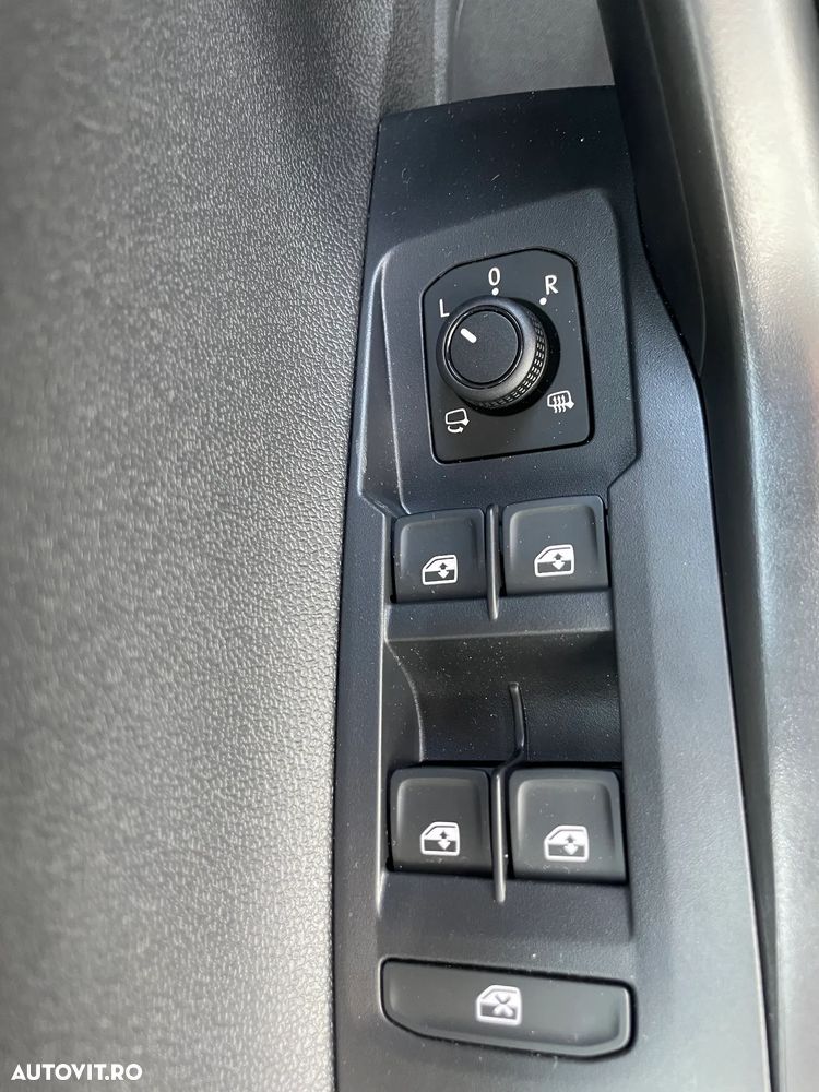 Volkswagen Taigo - 12