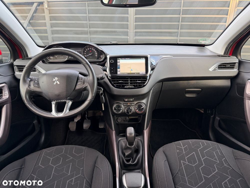 Peugeot 2008 - 13