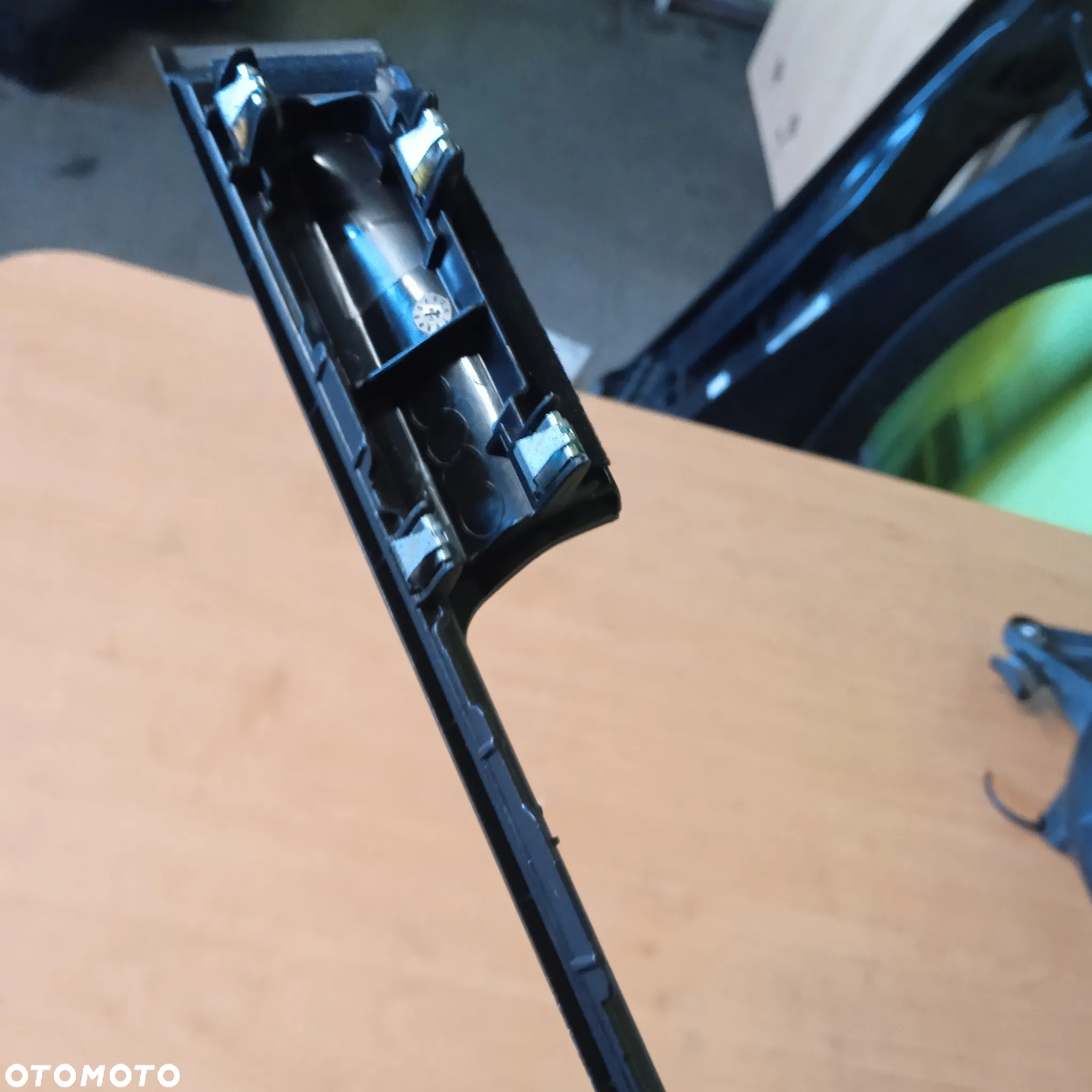 Listwa ozdobna 8W1857304 - 4