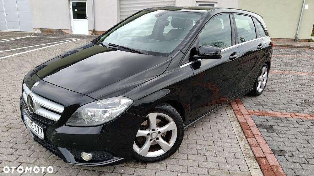 Mercedes-Benz Klasa B 200 Edition - 10