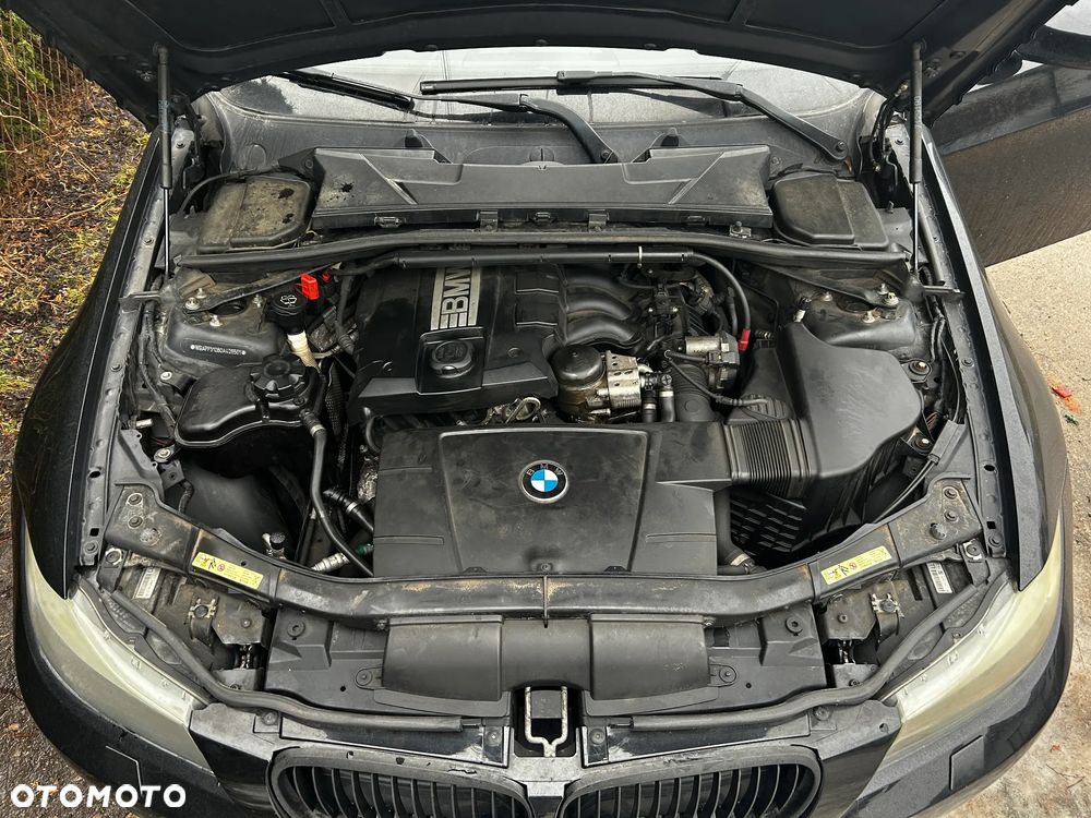 BMW Seria 3 - 12