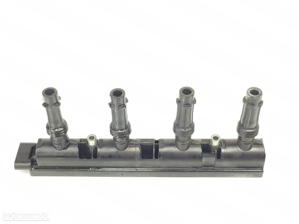 VELA OPEL CORSA E - 1