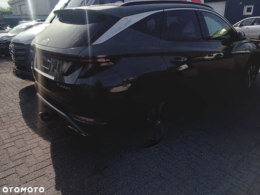 Hyundai Tucson 1.6 T-GDi 48V Smart 4WD DCT - 6
