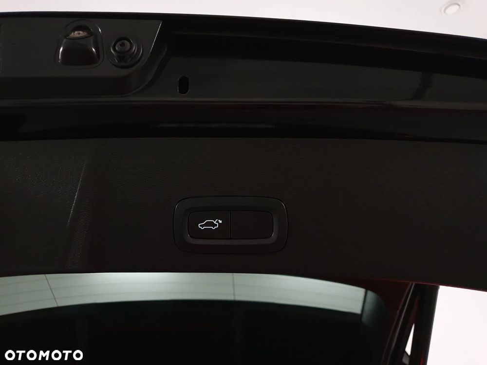 Volvo XC 40 D3 R-Design - 33