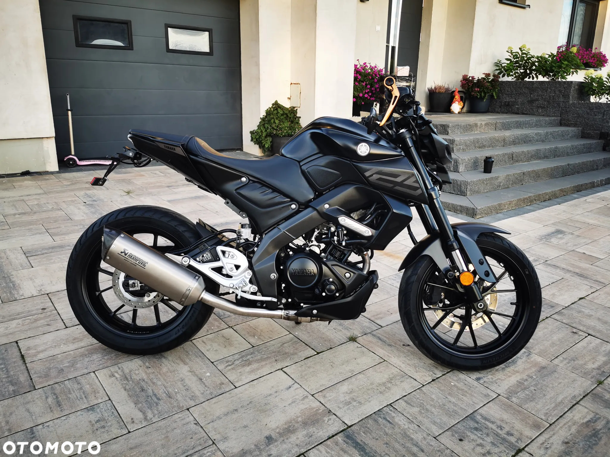 Yamaha MT - 2