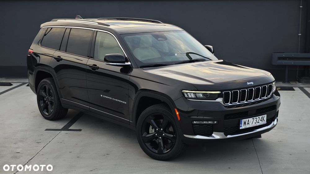 Jeep Grand Cherokee - 14