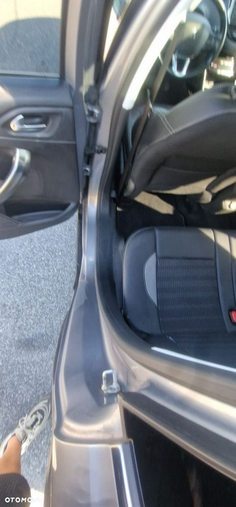 Peugeot 2008 - 20