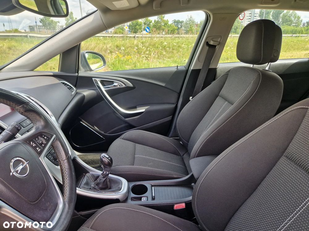 Opel Astra - 19