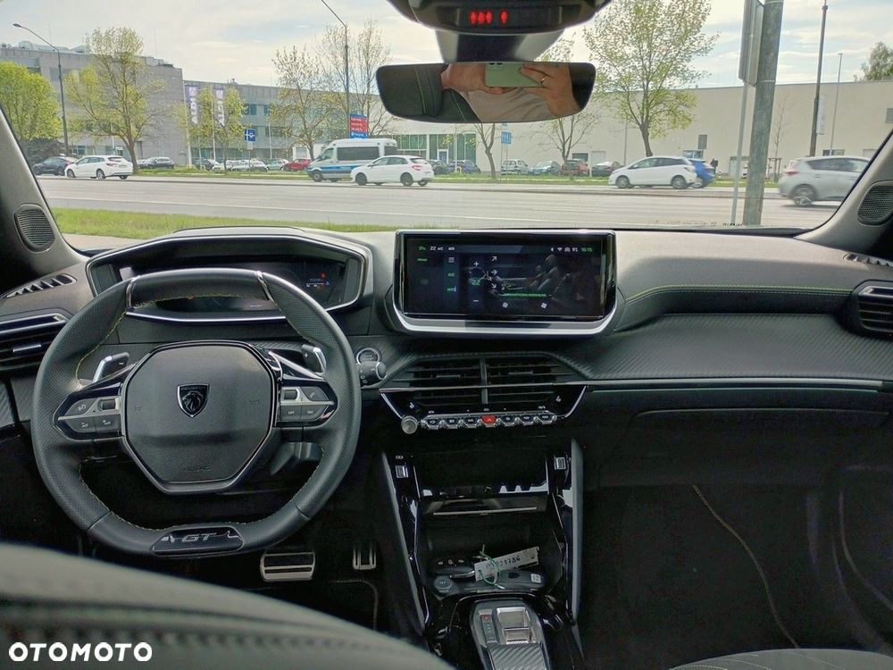 Peugeot 2008 1.2 PureTech Allure S&S EAT8 - 9