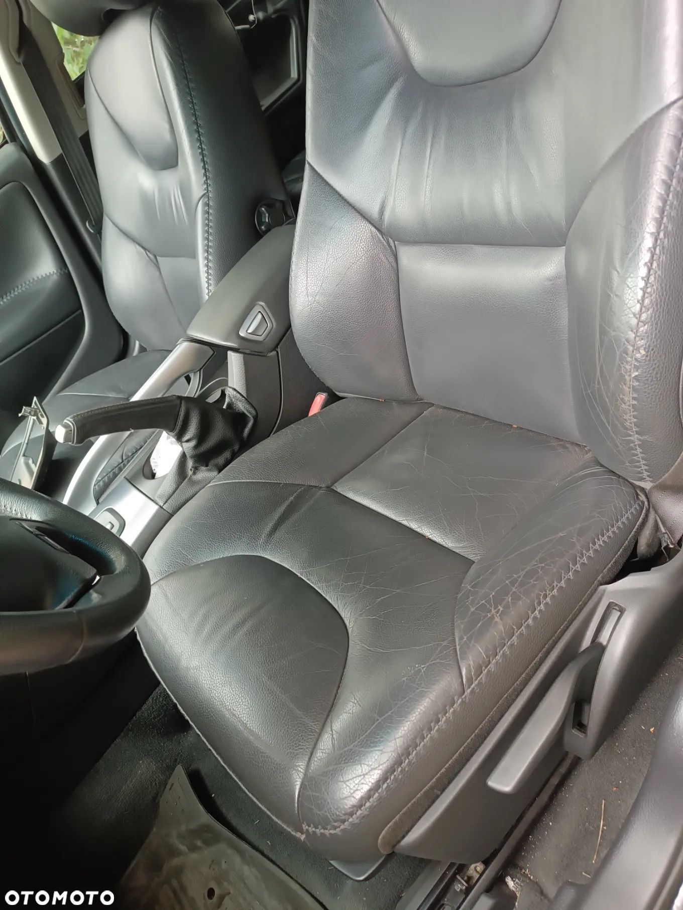 SIEDZENIA FOTELE Volvo XC70 ŁADNE GRZANE MANULANE BOCZKI DRZWI - 1