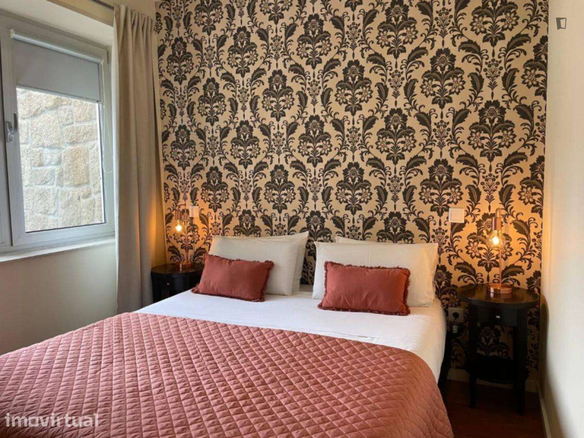 Apartamento com 1 quartos - localizado em Cedofeita Porto - Grande imagem: 2/12