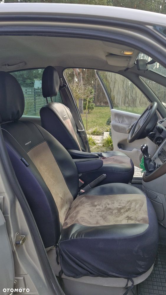 Citroën Xsara Picasso 2.0 HDI Exclusive - 3