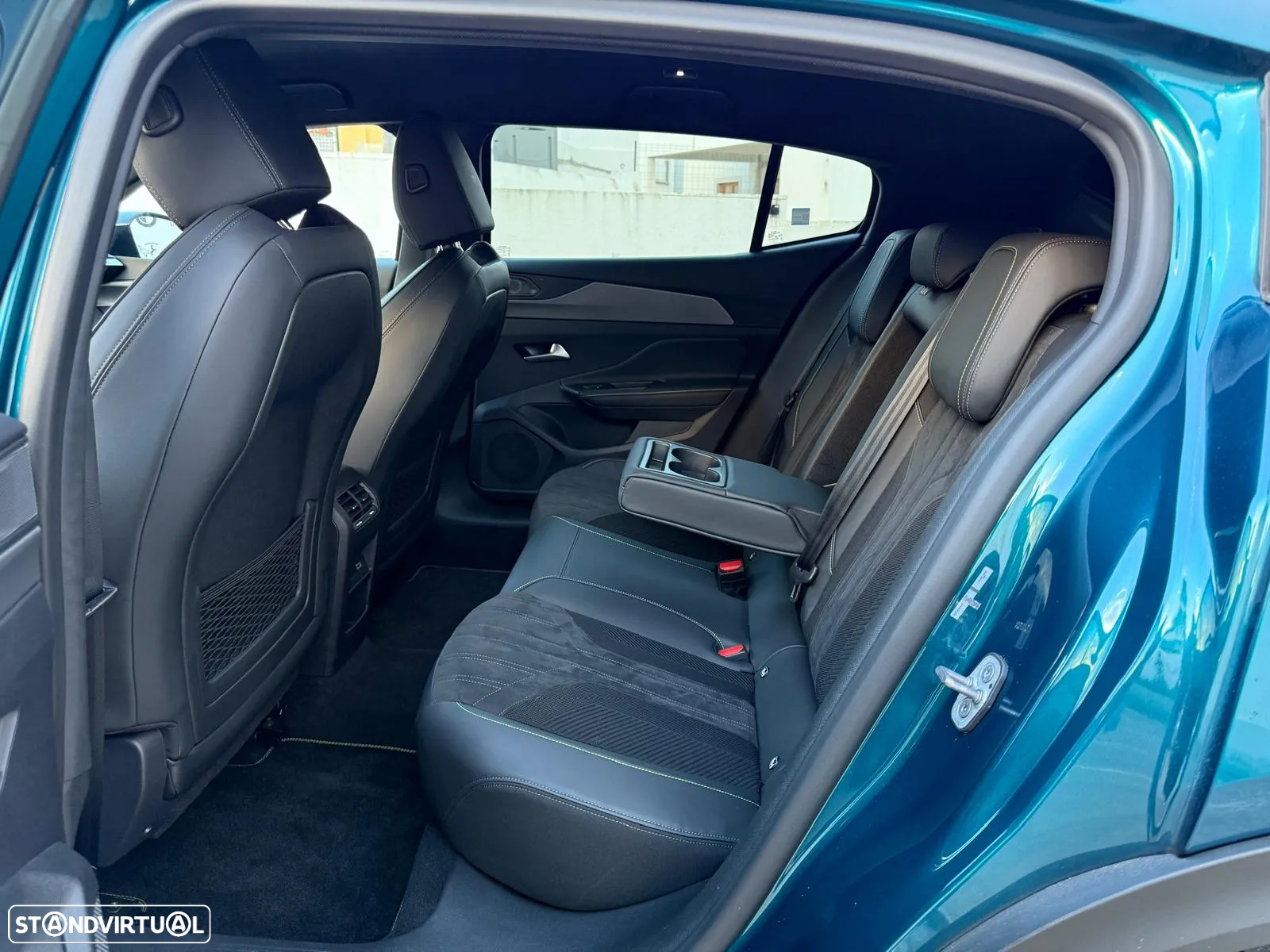 Peugeot 408 1.2 PureTech GT EAT8 - 50